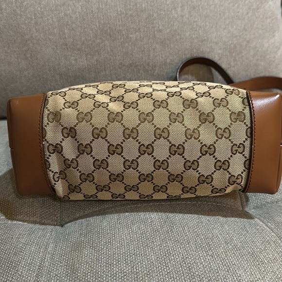 GUCCI crossbody bag - Picture 5 of 17